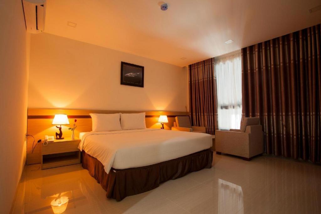 Melody Hotel Nha Trang Bagian luar foto